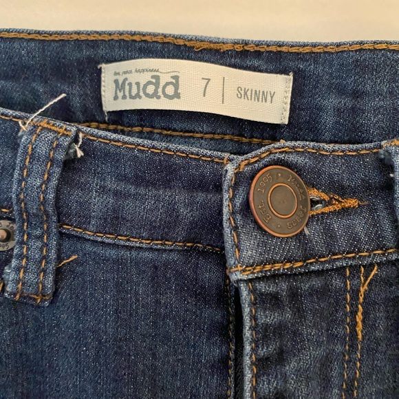 Mudd Ripped Jeans - Picture 2 of 3